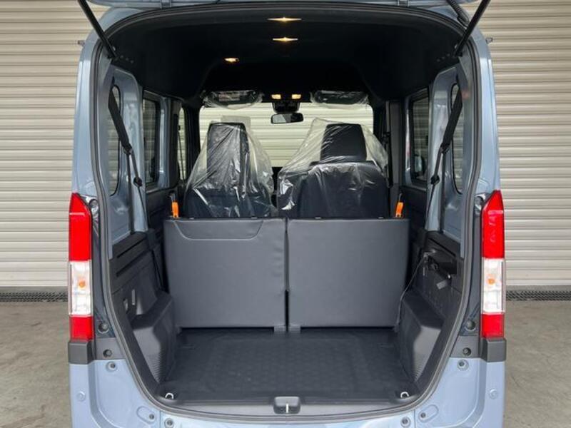 N-VAN