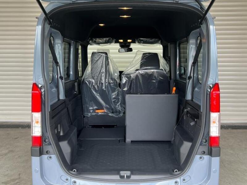 N-VAN