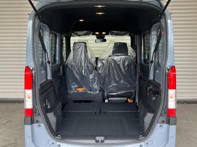 N-VAN
