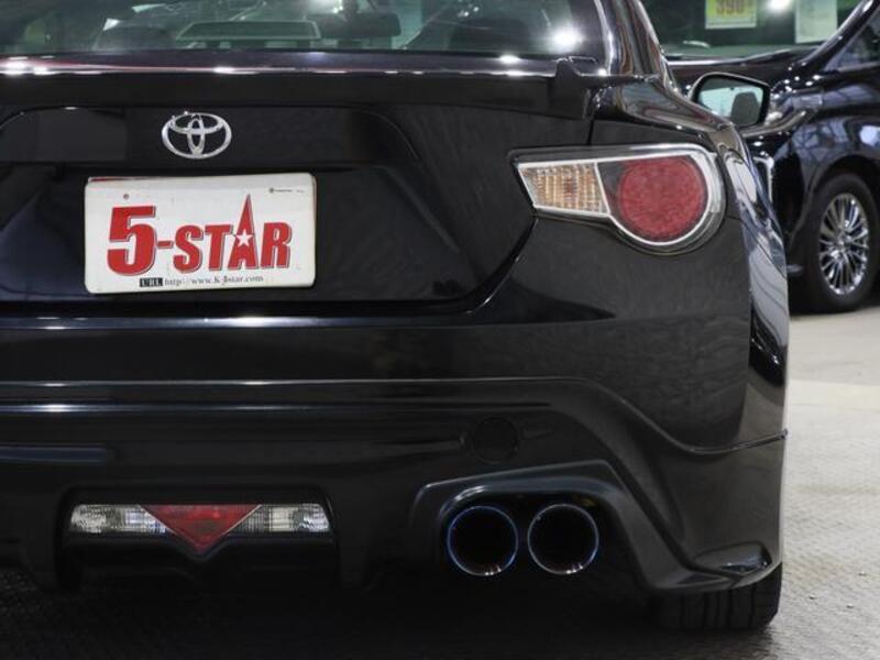 86