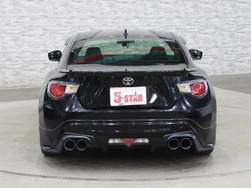 86