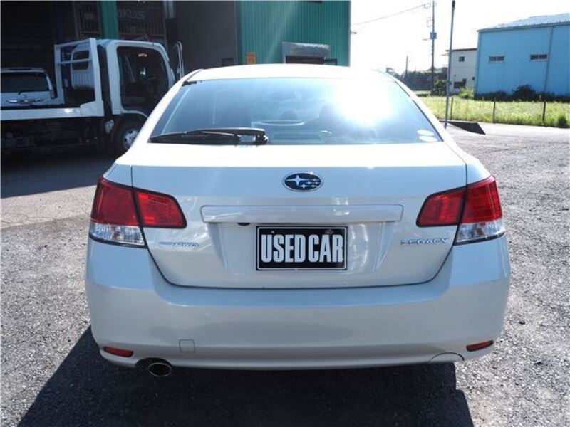 LEGACY B4