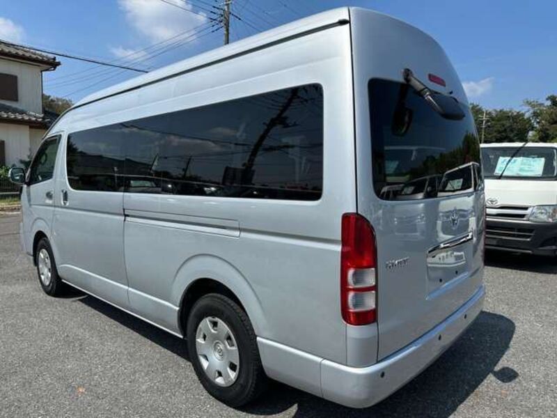 HIACE