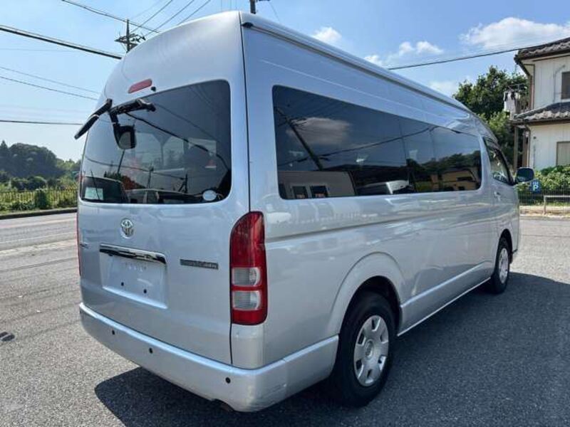 HIACE