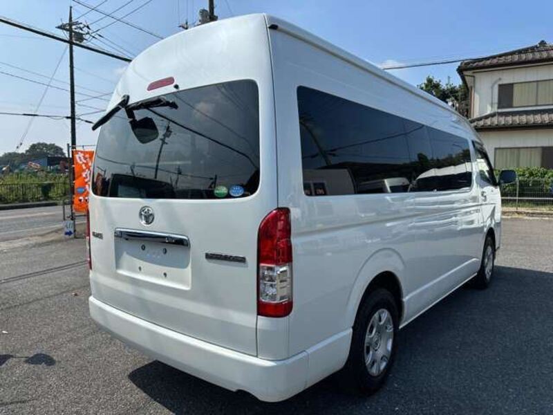 HIACE