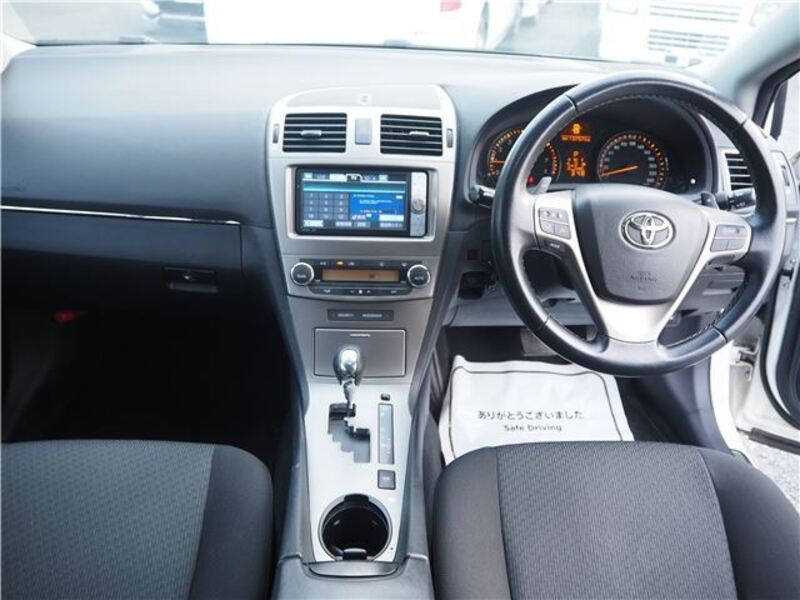 AVENSIS WAGON