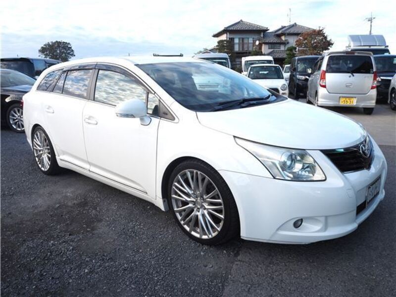 AVENSIS WAGON