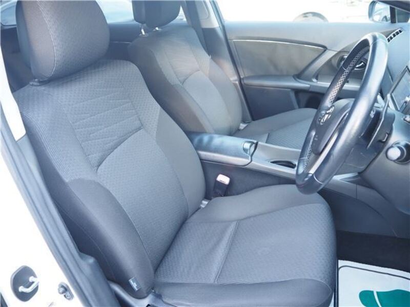 AVENSIS WAGON