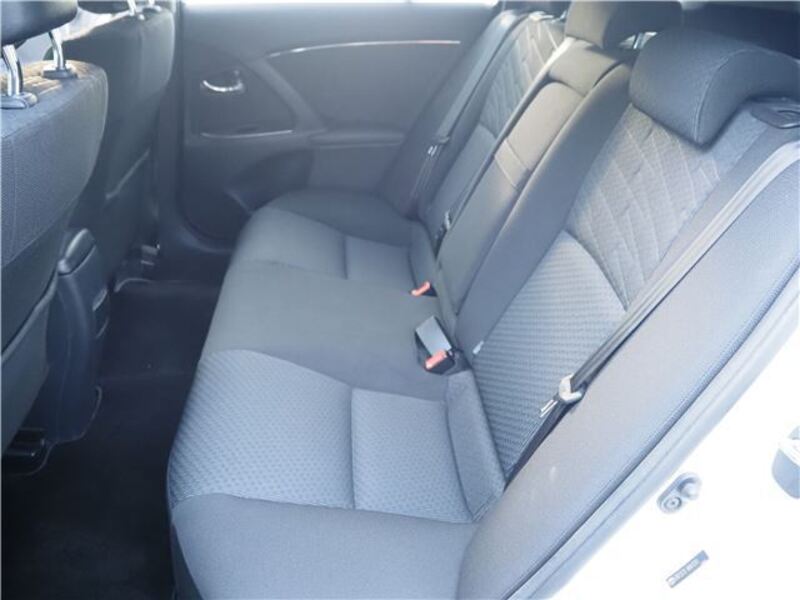 AVENSIS WAGON