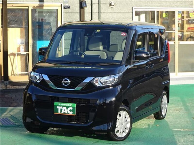 NISSAN ROOX