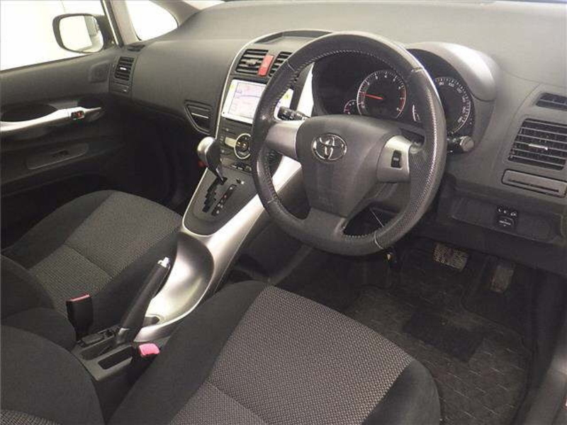 AURIS