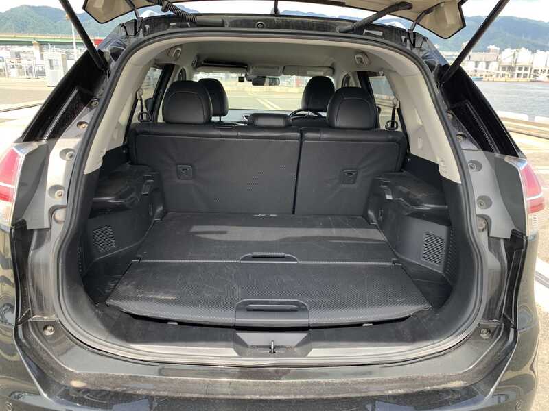 X-TRAIL