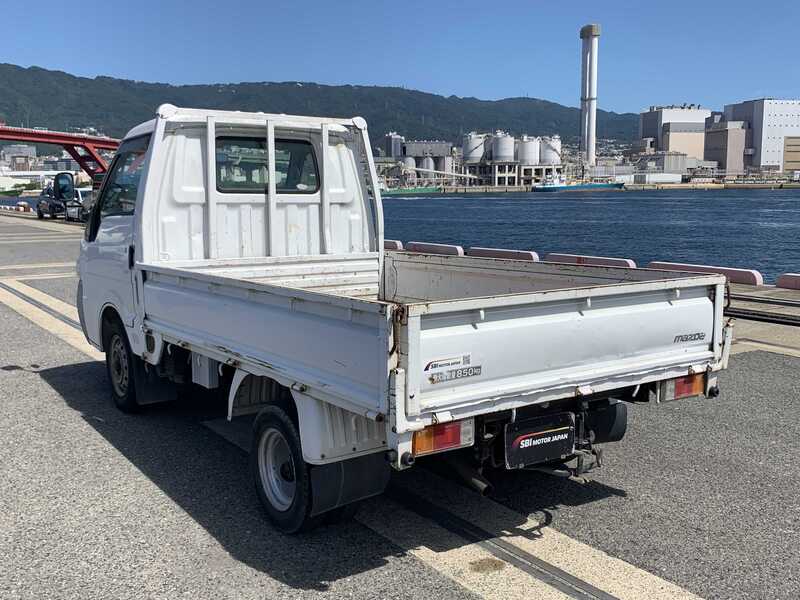 BONGO TRUCK