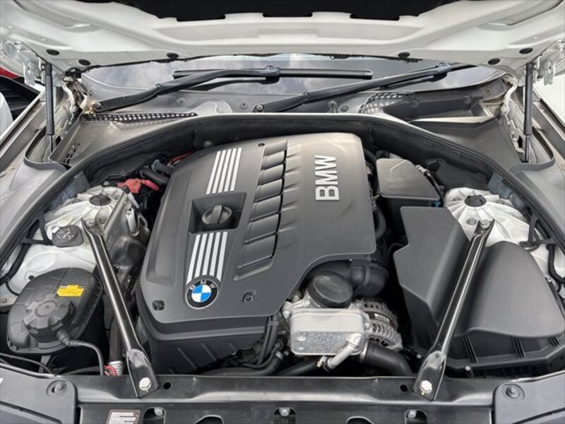 5 SERIES