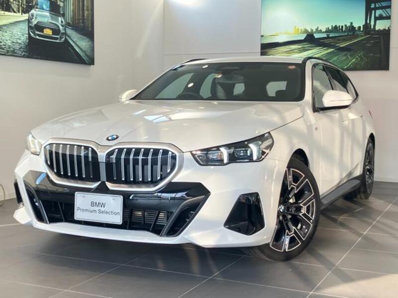 BMW 5 SERIES