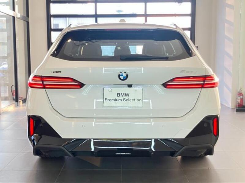 5 SERIES