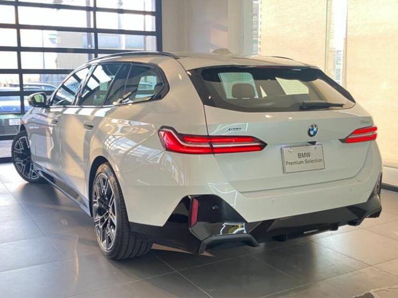 5 SERIES