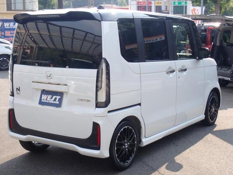 N BOX CUSTOM