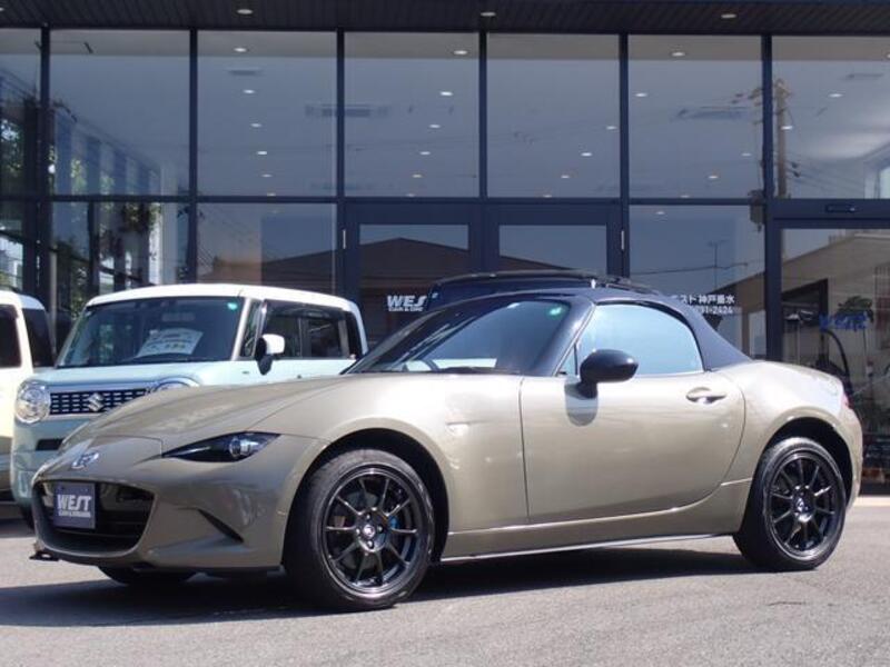 ROADSTER