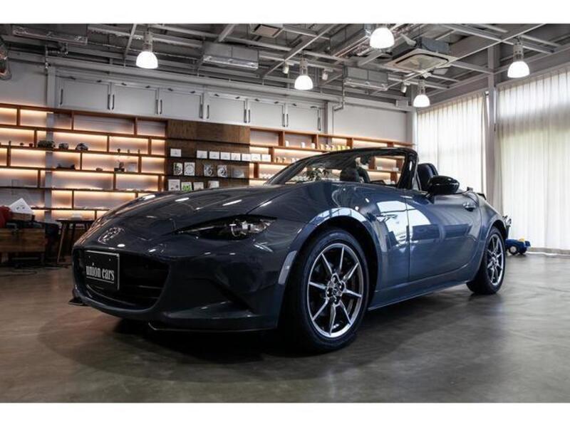 ROADSTER