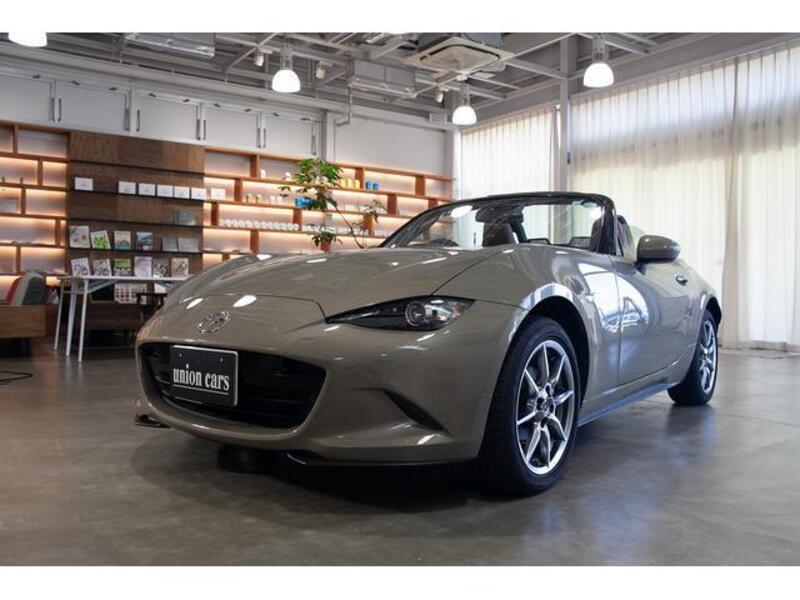 MAZDA ROADSTER