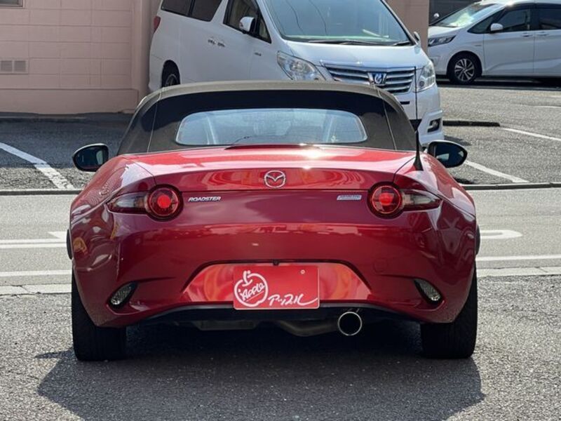 ROADSTER