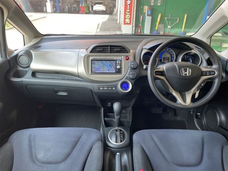 FIT HYBRID