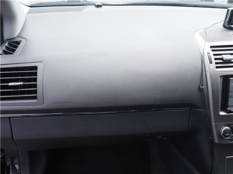 AVENSIS WAGON