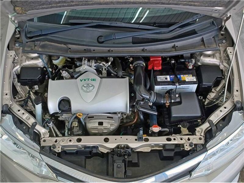 COROLLA AXIO
