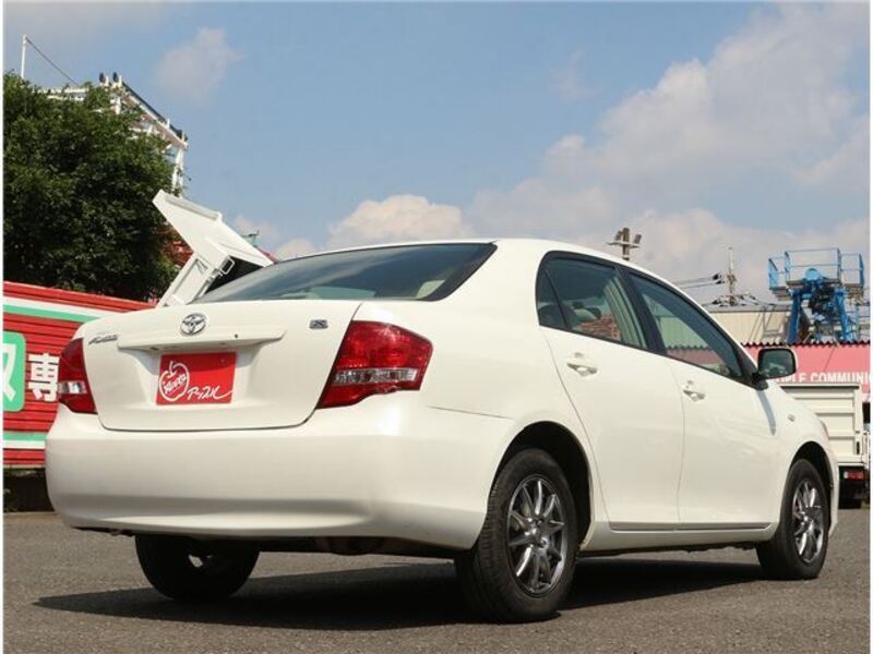 COROLLA AXIO