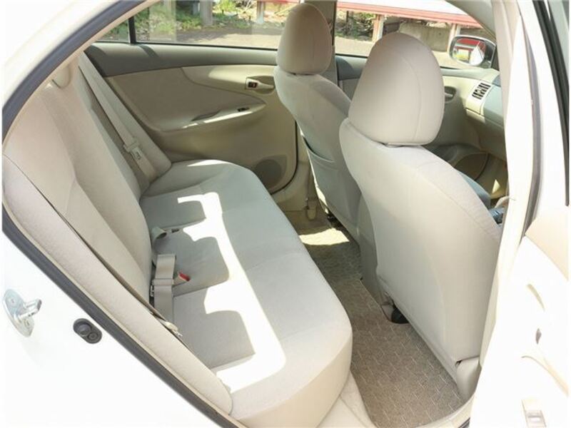 COROLLA AXIO