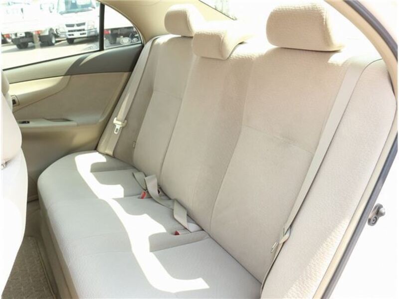 COROLLA AXIO