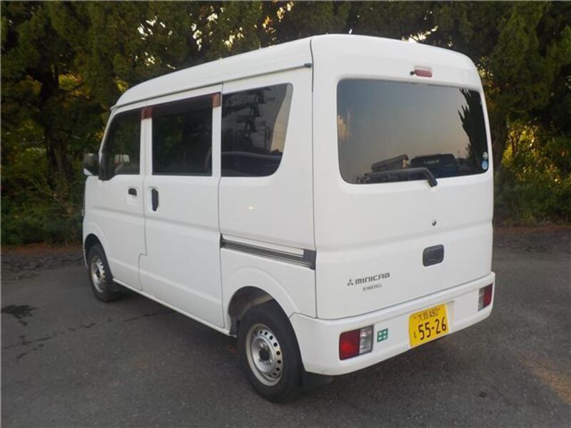 MINICAB VAN