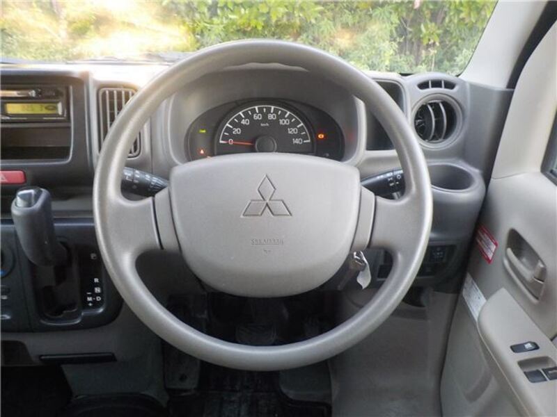 MINICAB VAN