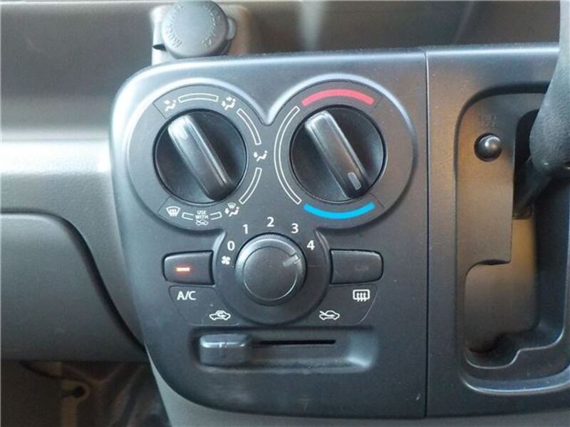 MINICAB VAN