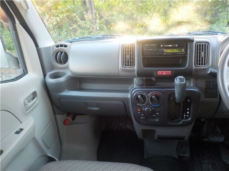 MINICAB VAN