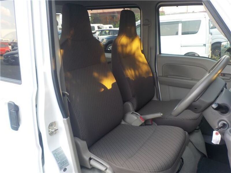 MINICAB VAN