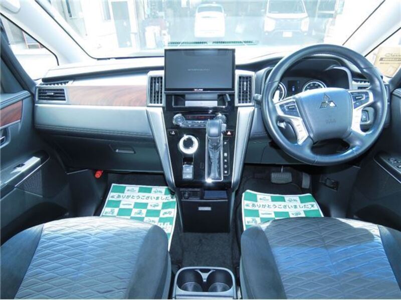 DELICA D5