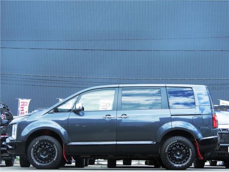 DELICA D5