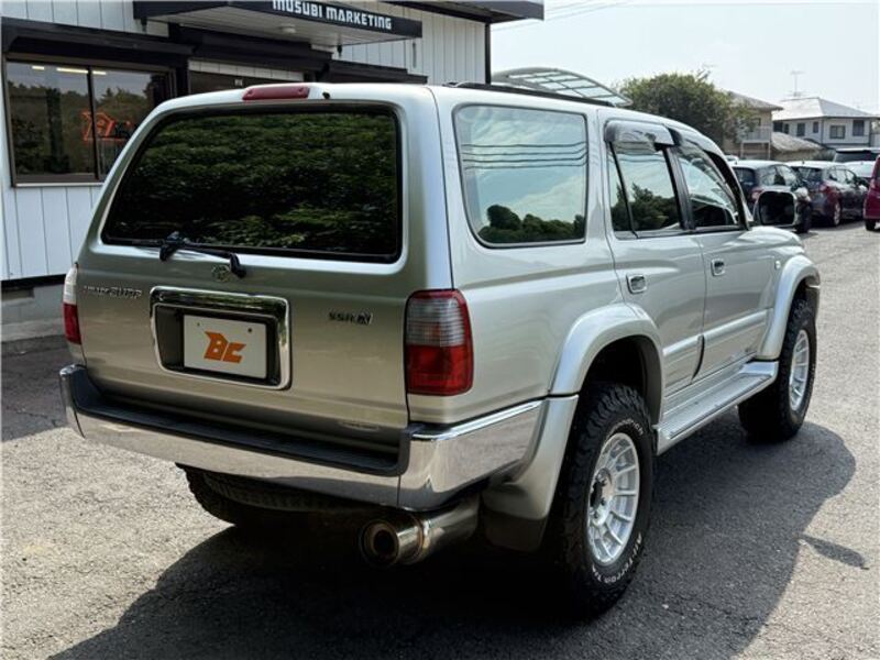 HILUX SURF