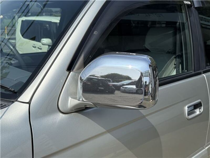 HILUX SURF