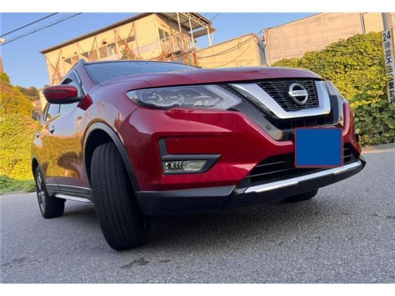 X-TRAIL