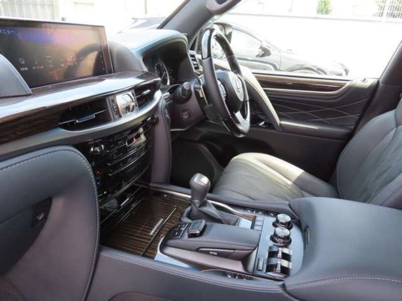 LX