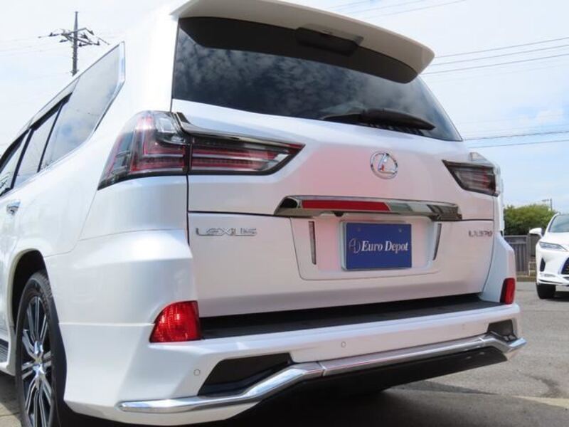 LX