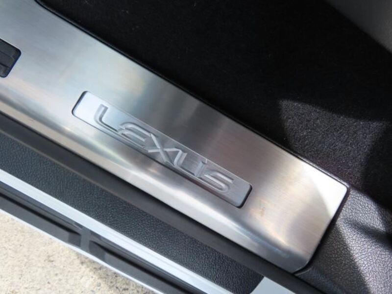 LX