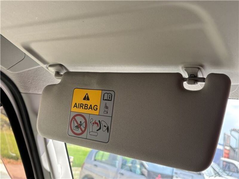 MINICAB VAN