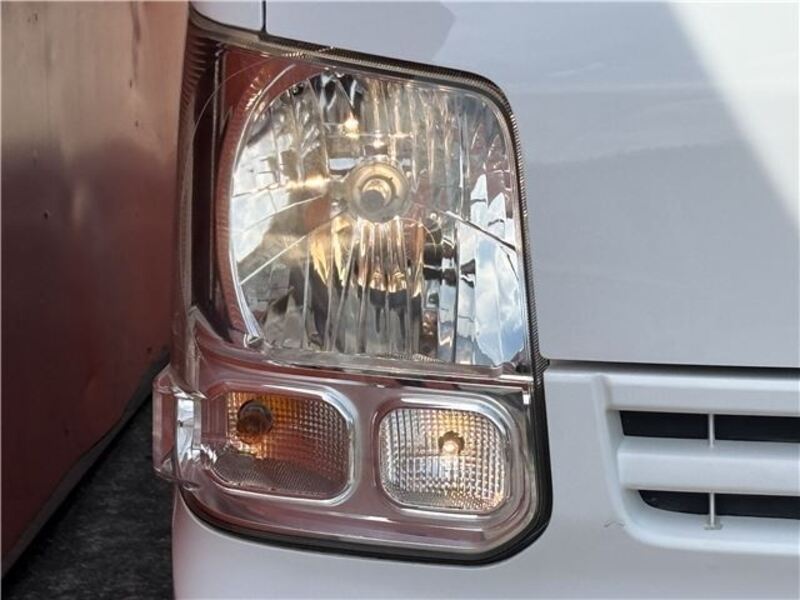MINICAB VAN