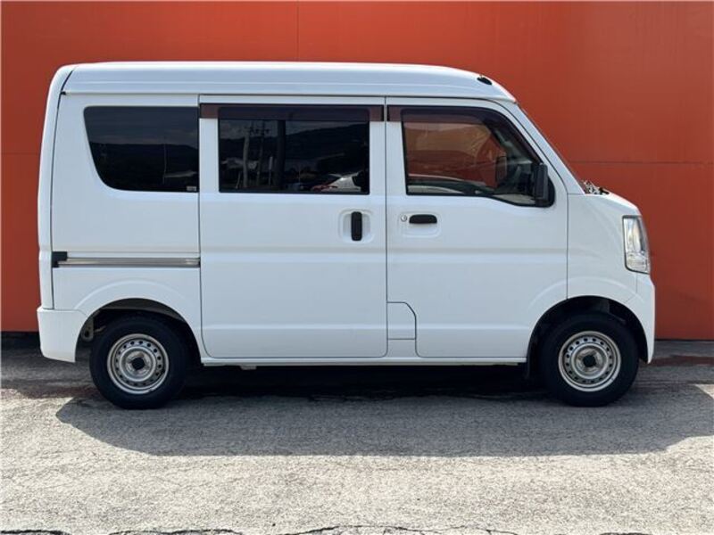 MINICAB VAN