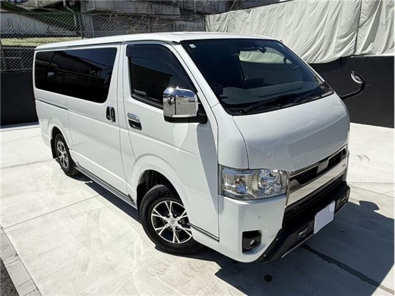 HIACE VAN