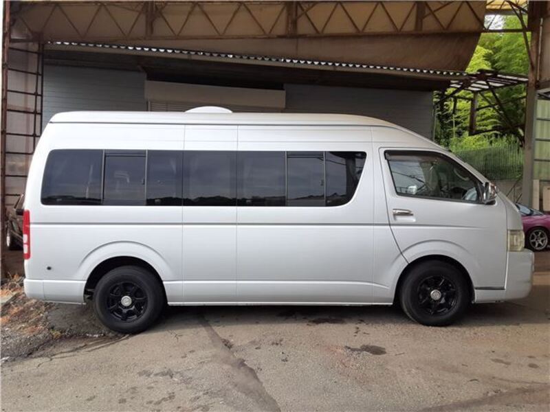 HIACE